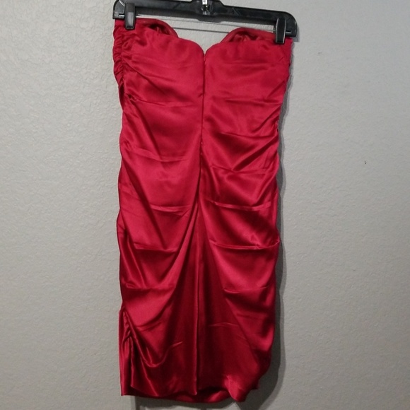 Express Strapless Dress - Picture 2 of 3